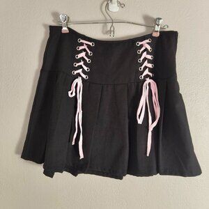 Hot Topic Black Pleated Coquette Mini Skirt Pink Corset Bow Tie Details Large